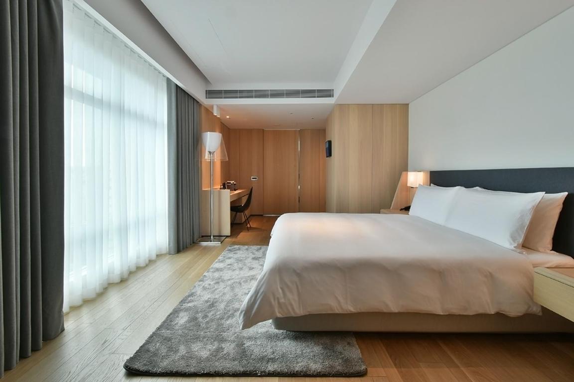 Hotel Silks Club Kaohsiung Esterno foto Deluxe Room