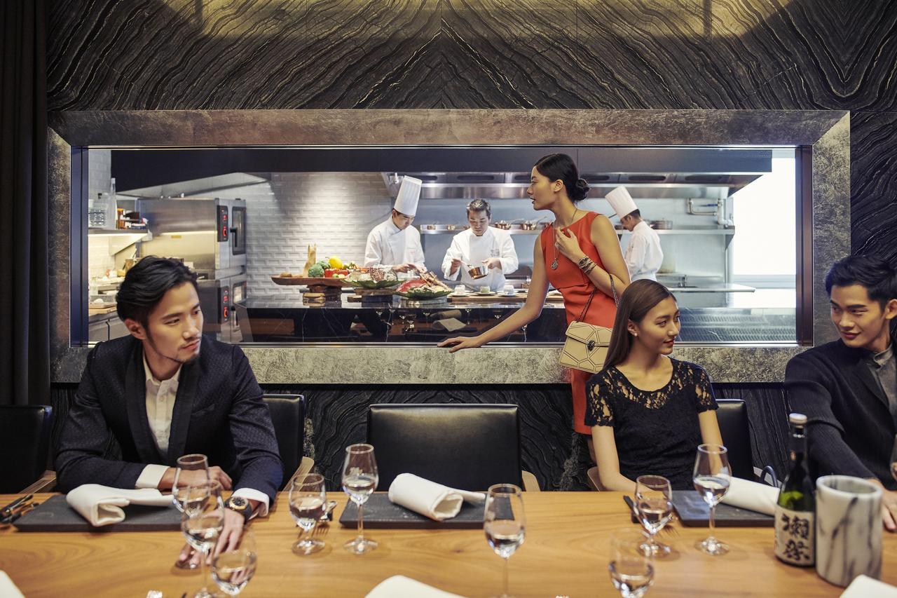 Hotel Silks Club Kaohsiung Esterno foto A restaurant in Kuala Lumpur, Malaysia